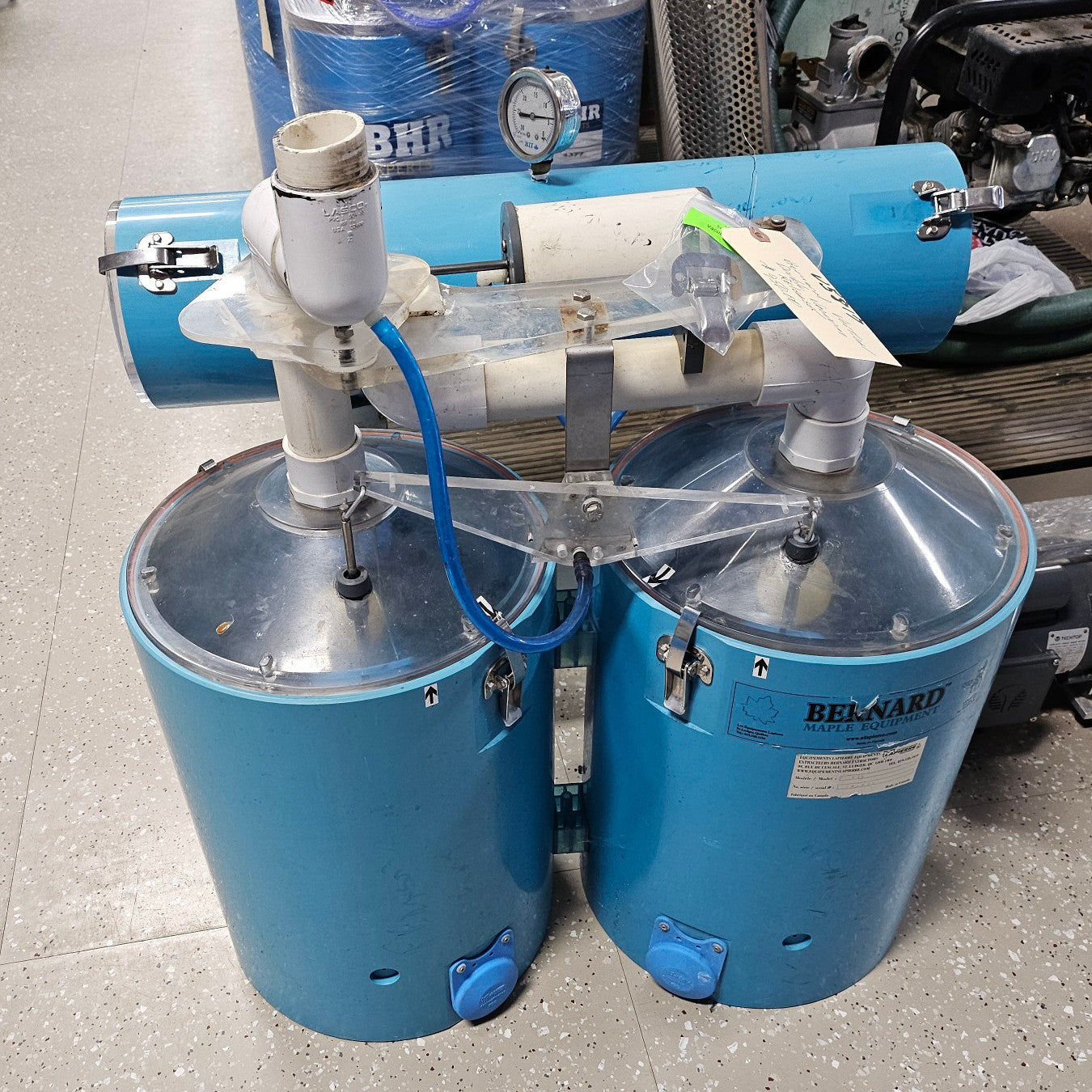 Bernard Vertical Double Vacuum Releaser