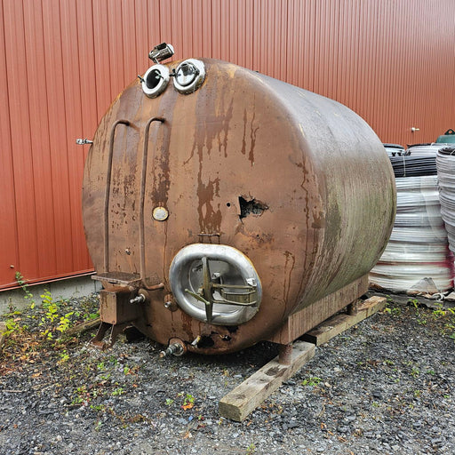 2,000 Gallon Horizontal Bulk Tank