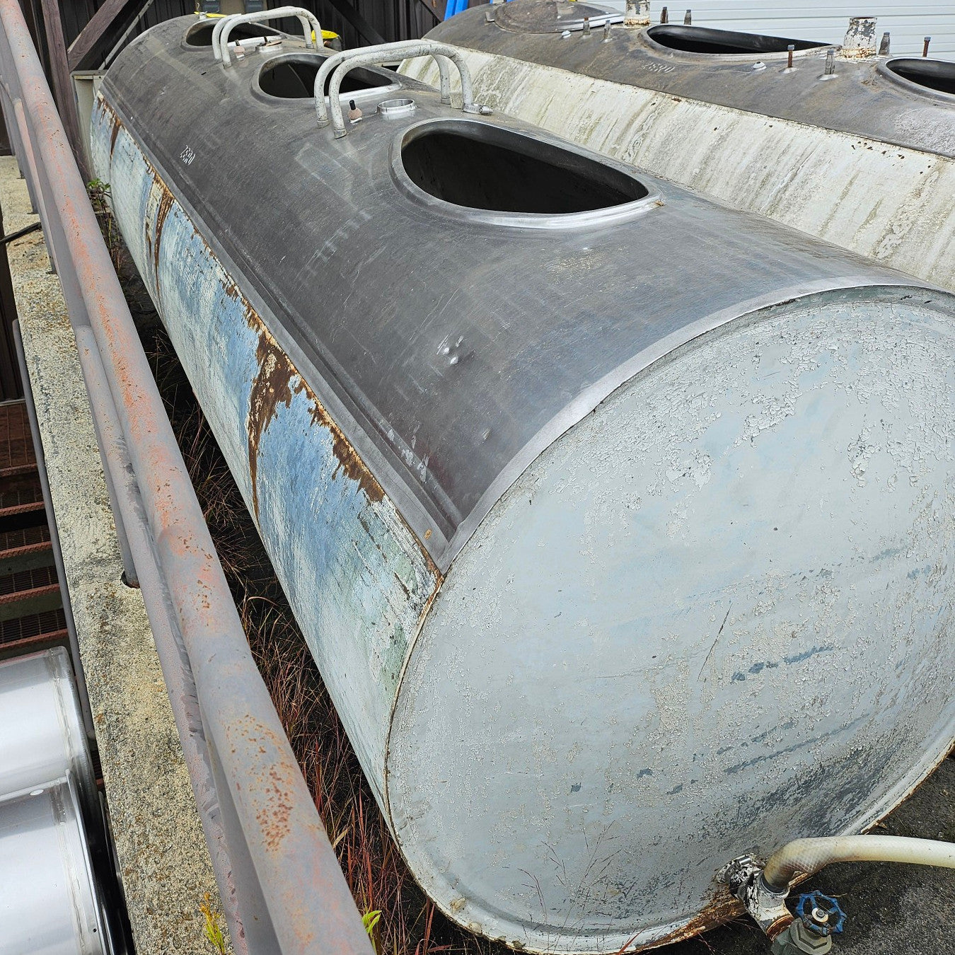 720 +/- Gallon Zero Vacuum Tank with Valve