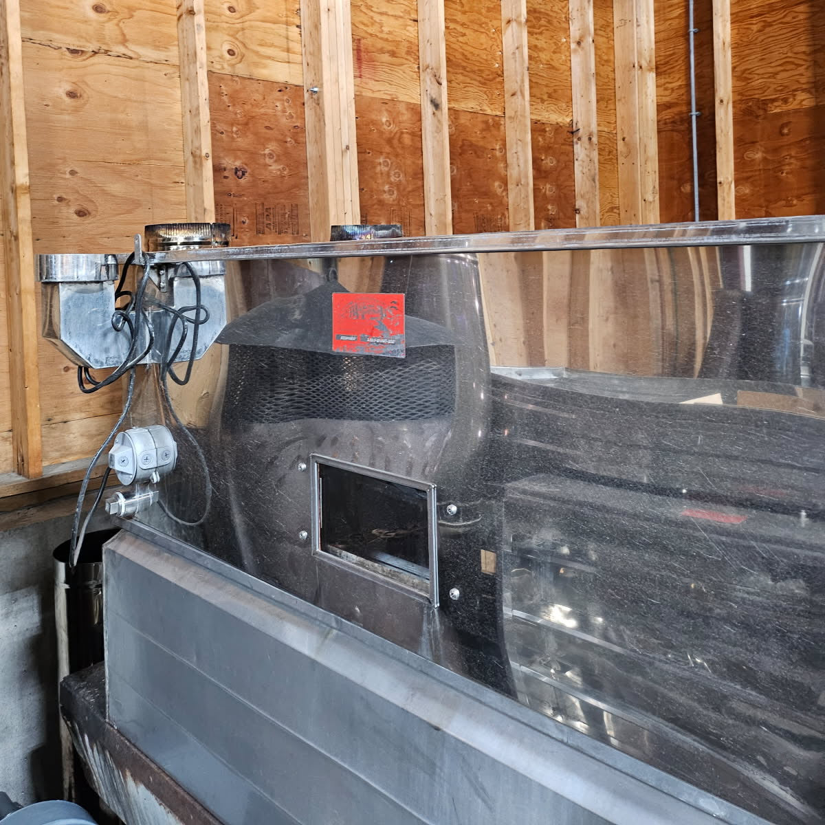 30"x8' Leader Evaporator w/ Lead Free Soldered Raised Flue Pan, Steamaway Pan and Welded Syrup Pan (arch needs repair)