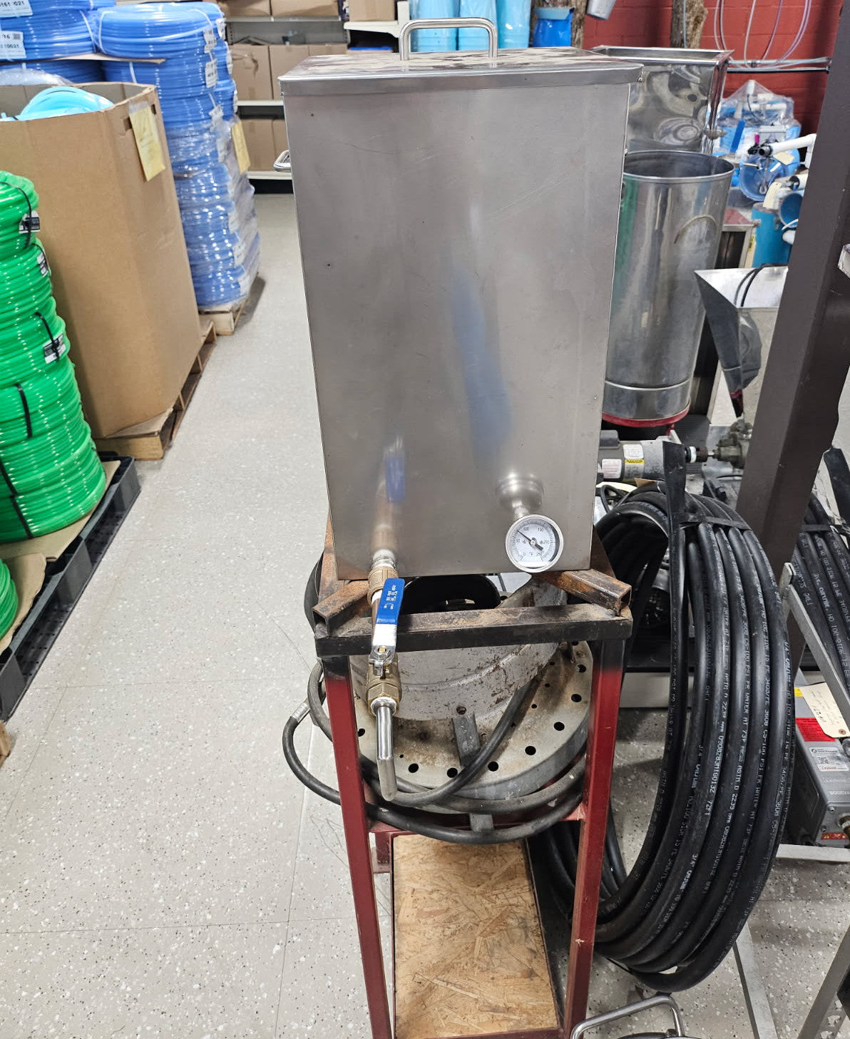 Used 10"x10"x18" Stainless Pan with Handles and Cover on a Stand with Propane Burner