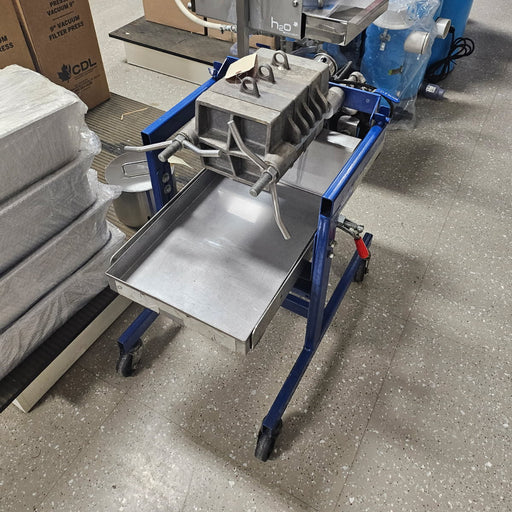7" D&G Short Stack (3 frame) Filter Press on a Cart w/Electric Pump