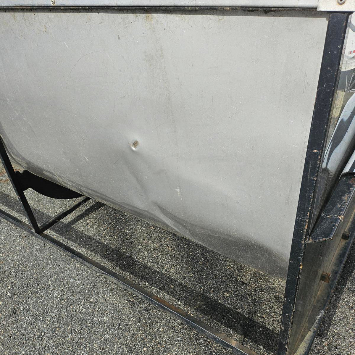824 Gallon Lapierre Stainless Tank